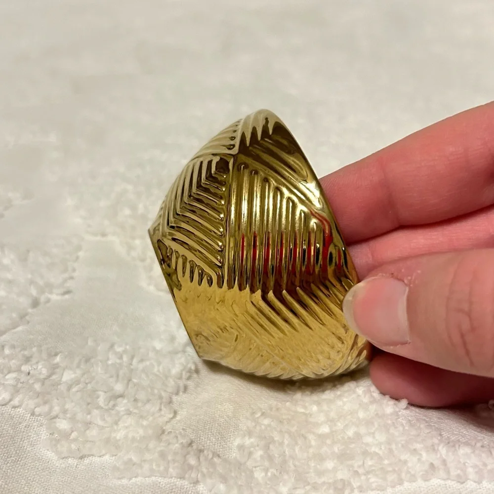 Raised Chevron Design Gold & White Porcelain Mini Dip Bowl or Ring/Jewelry bowl